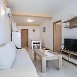 One-bedroom In * Komarna