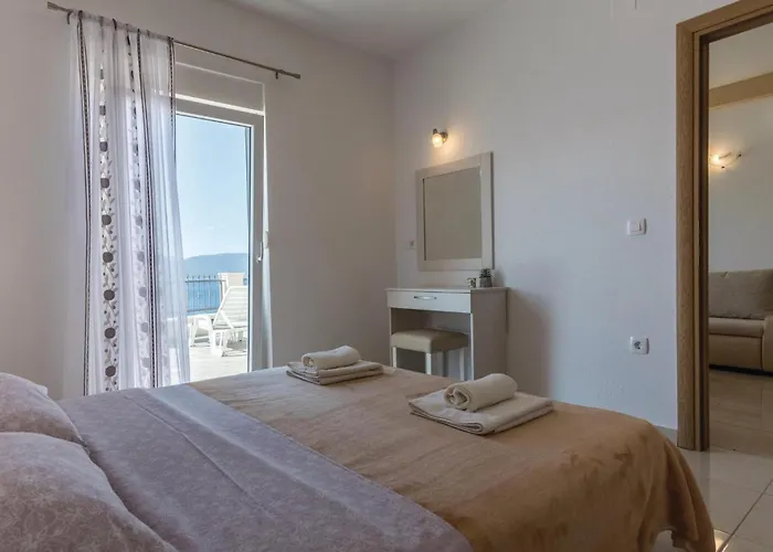 One-bedroom In Komarna